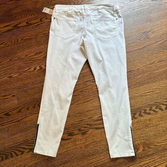 Converse One Star white skinny zipper ankle pants/jeans. New, with tag. Size 14 - Picture 4 of 5